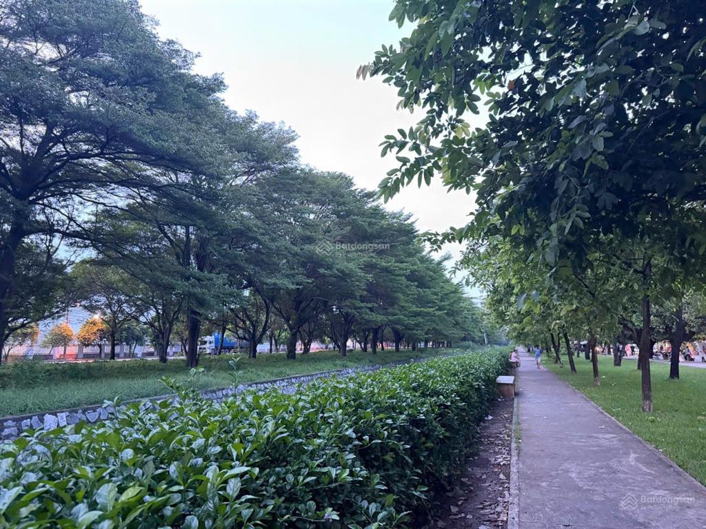 Cho thuê số nhà 238 đường kênh 19/5, p. tây thạnh, 2 mt, dt = 10x20m giá 30tr/tháng