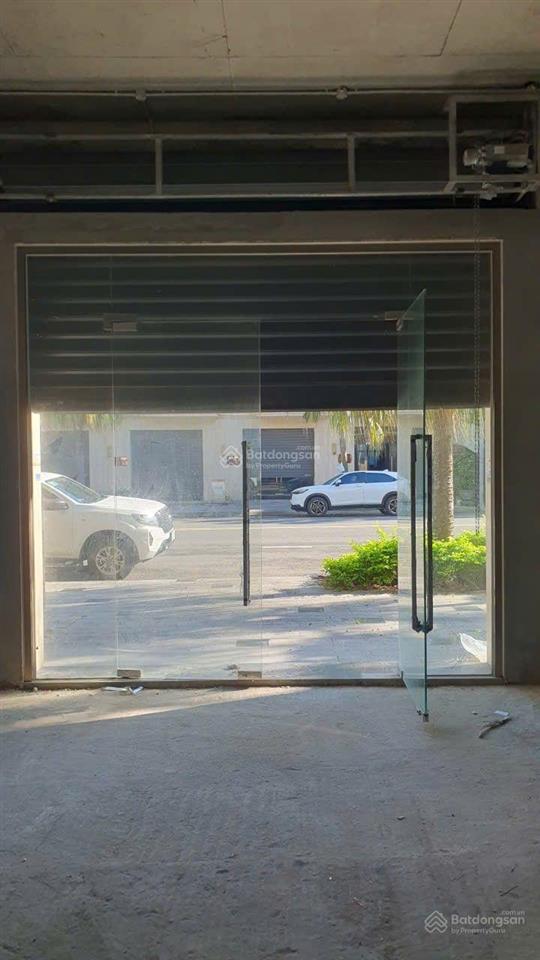 Shop infinitil 3 tầng căn thô , sạch sẽ , thích hợp mua , hoàn thiện cho thuê , tạo dòng tiền