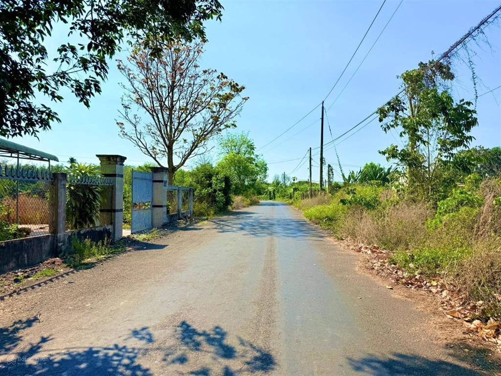 Bán đất giá siêu hời tại xã bưng riềng, 3,6 tỷ, 4400m2, mặt tiền 90m