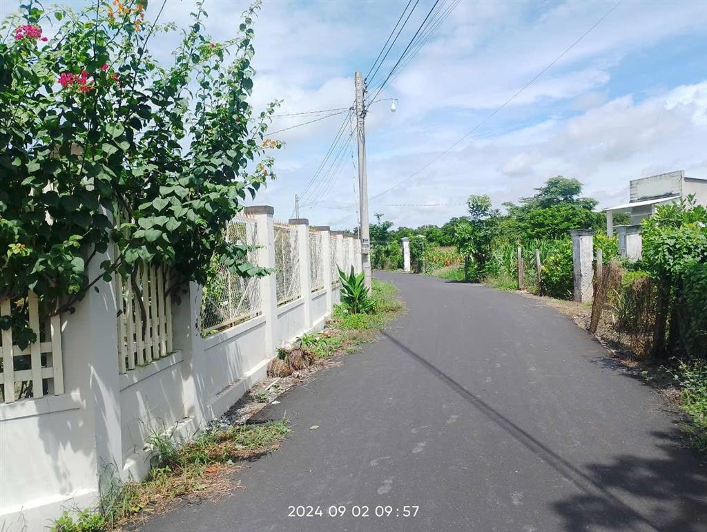 Bán nhà riêng 3,8 tỷ, 2500m2 tại xã hòa hội, huyện xuyên mộc, bà rịa vũng tàu có sẵn 100m thổ cư
