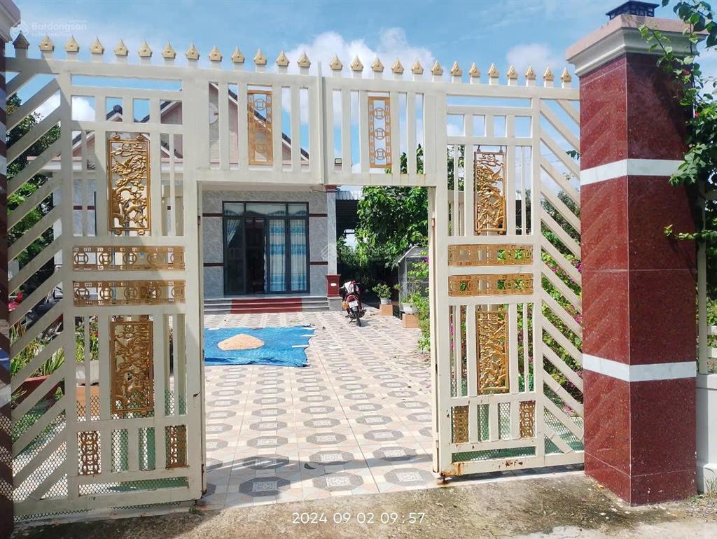 Bán nhà riêng 3,8 tỷ, 2500m2 tại xã hòa hội, huyện xuyên mộc, bà rịa vũng tàu có sẵn 100m thổ cư