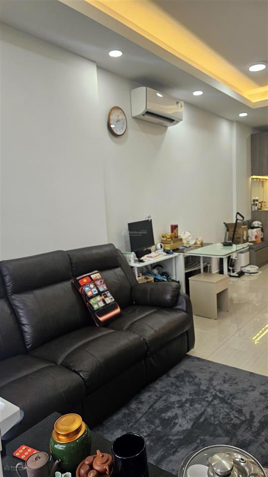 Bán căn hộ moonlight quận bình tân 2pn 2wc fullnt 3ty64ty