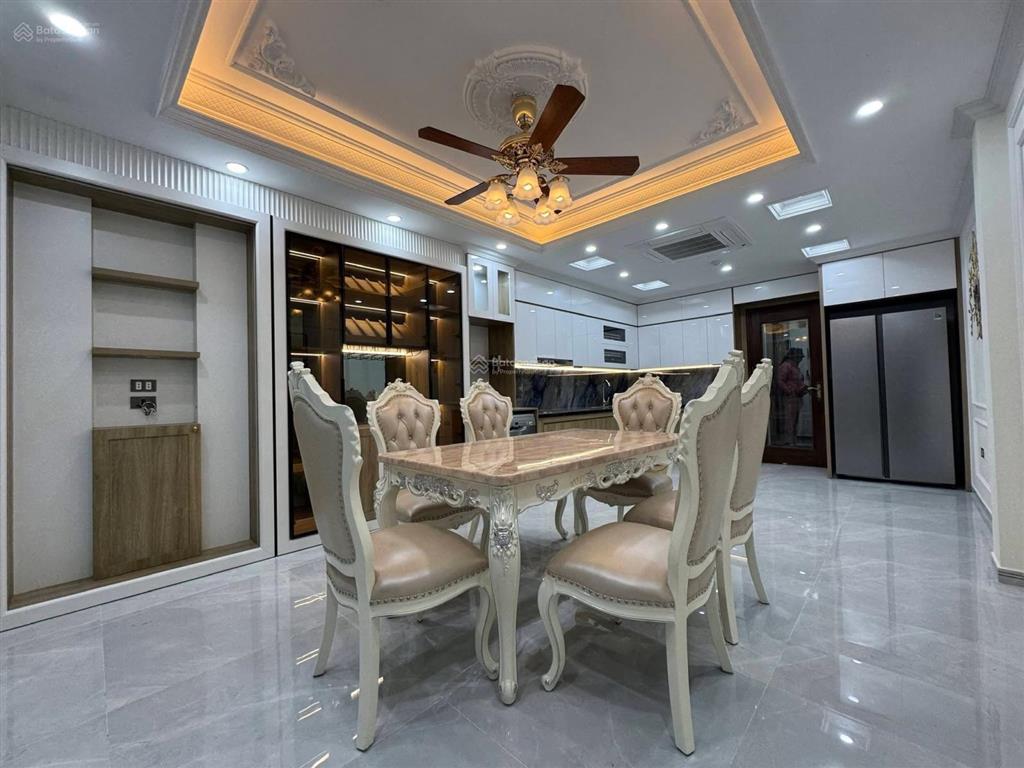 Cực phẩm phân lô  ô tô tránh phố vĩnh phúc , ba đình 46 m2 x 8t thang máy, mt 4,2m 29 tỷ.