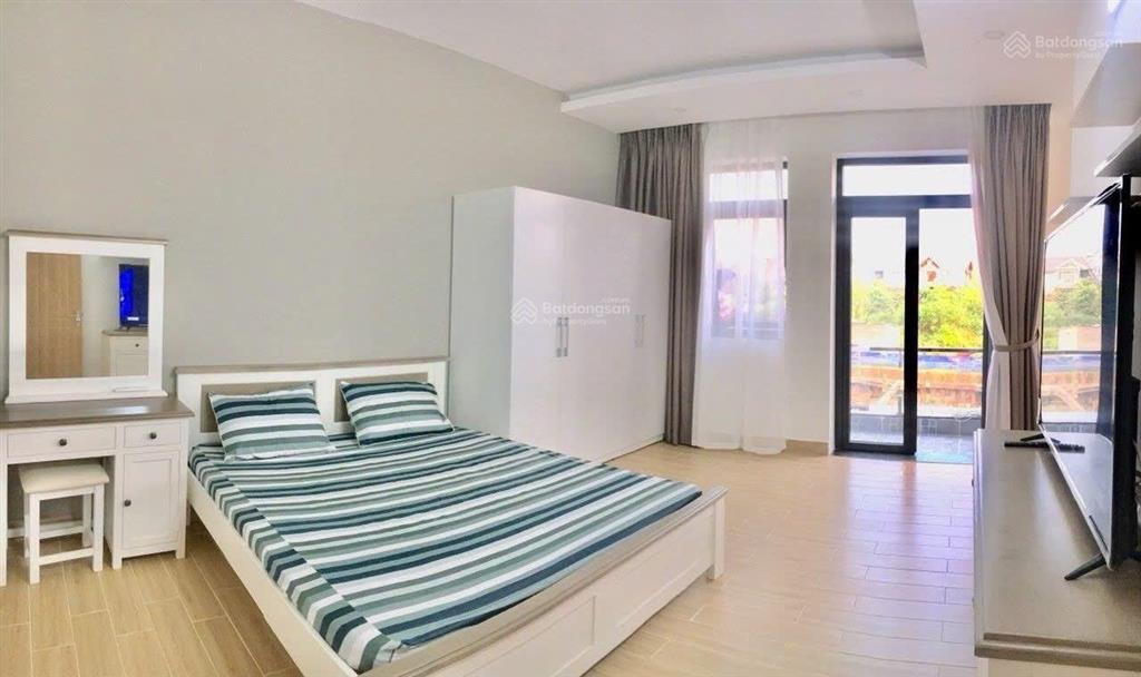 Cho thuê phòng ban công, rộng 50m², quận 7, tiện ích đầy đủ, 6,5tr
