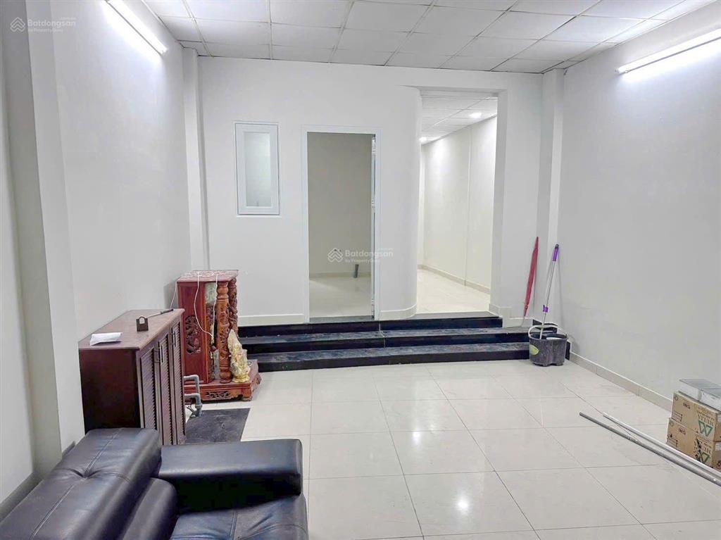 Sát bên sunrise, lotte mart quận 7, himlam, 6 phòng cho thuê có dòng tiền, xây thêm tầng được