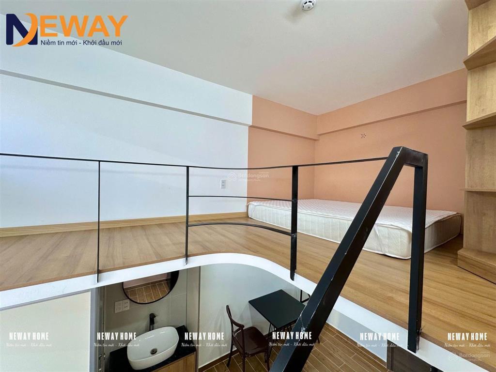 Duplex gác cao 2m, đầy đủ nội thất, dịch vụ dọn phòng free, kế bên sunrise city, lotte mart, rmit