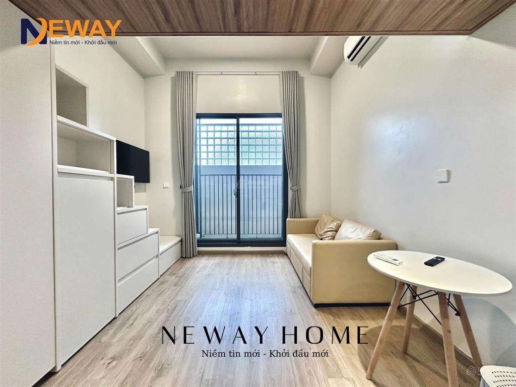 Duplex ban công đẹp, nhà thang máy, đầy đủ nội thất, sàn gỗ, gần vincom, cầu tân thuận, cầu phú mỹ