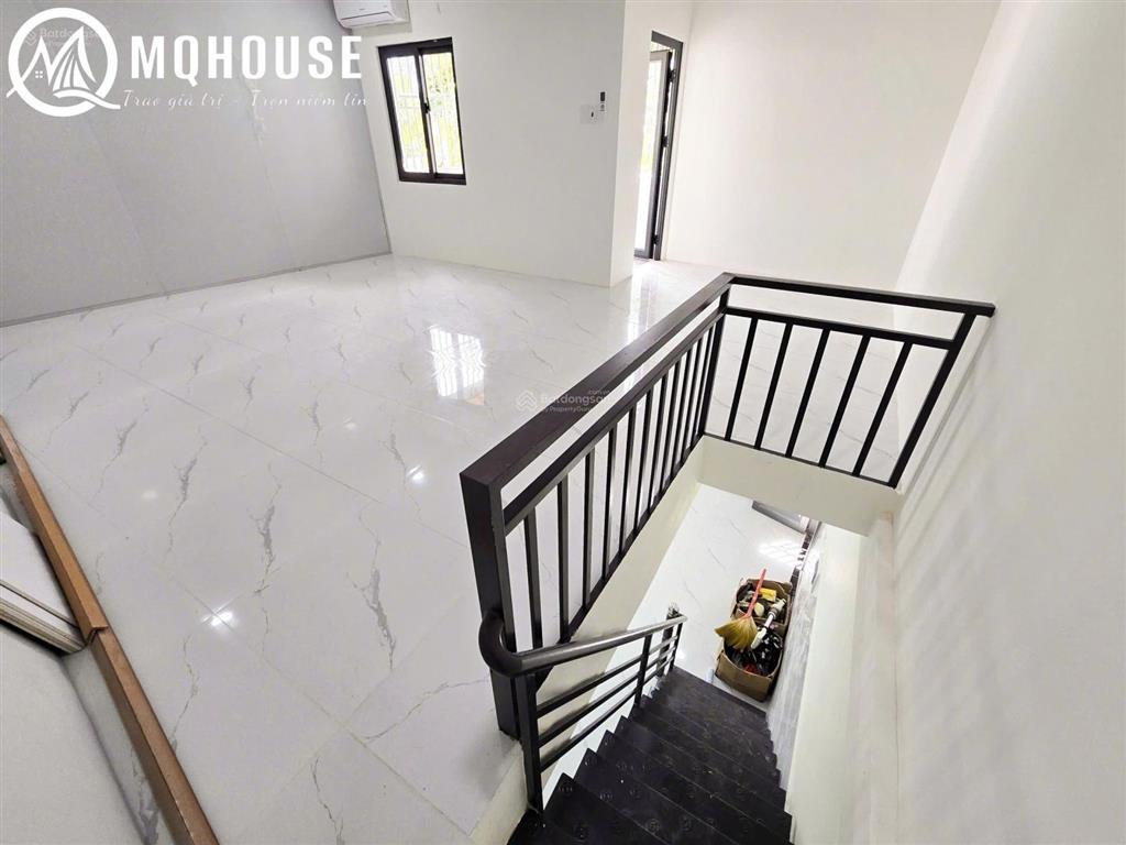 Duplex ban công|máy giặt riêng|full nội thất|mới đẹp|khu chế xuất tân thuận|gần quận 4 quận 1