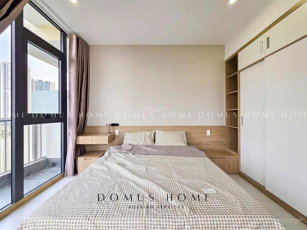Quận 7, nhà mới, hầm xe, thang máy, bảo vệ, view sông, có khu bbq, điện giá nhà nước, gần ufm, rmit