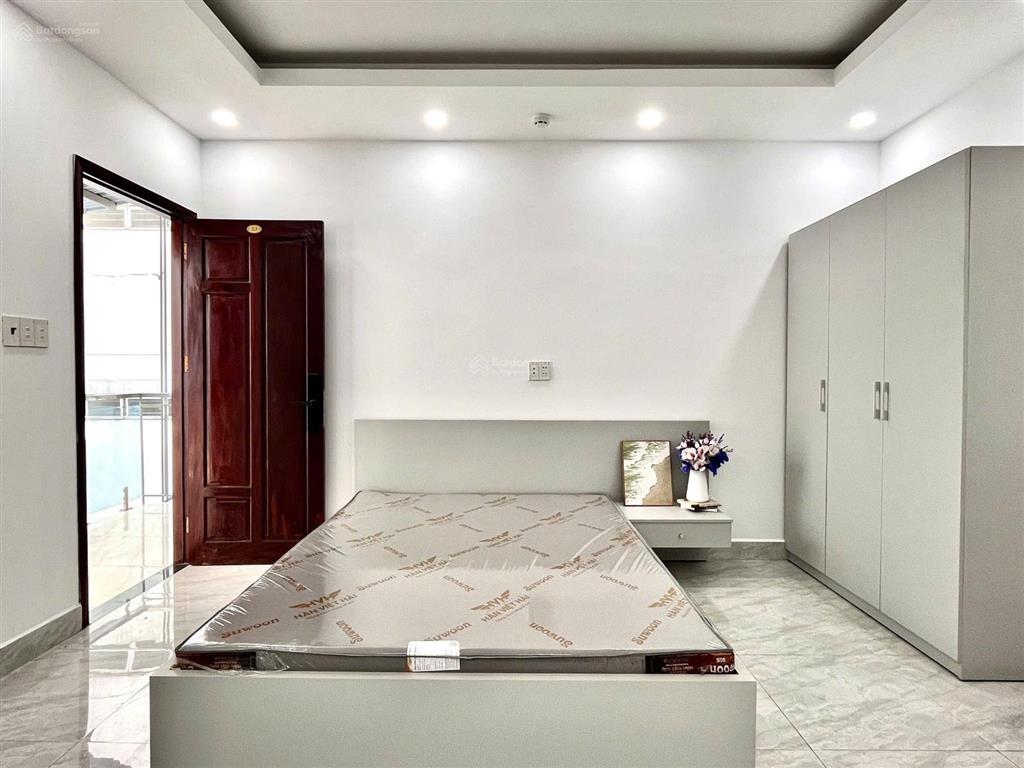 Quận 7, studio đầy đủ nội thất, nhà thang máy, mới đẹp, gần lotte, trung tâm, rmit, tdtu, ufm