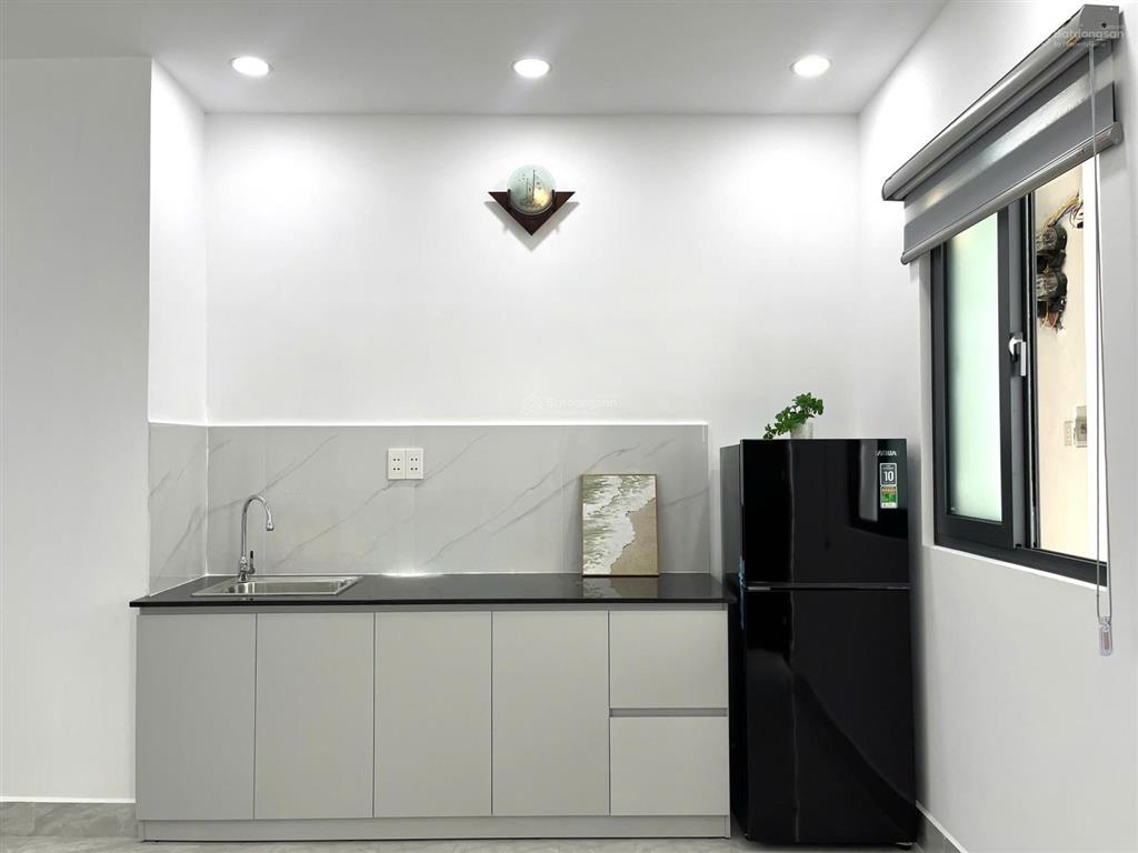 Quận 7, studio đầy đủ nội thất, nhà thang máy, mới đẹp, gần lotte, trung tâm, rmit, tdtu, ufm