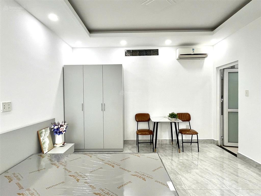 Quận 7, studio đầy đủ nội thất, nhà thang máy, mới đẹp, gần lotte, trung tâm, rmit, tdtu, ufm
