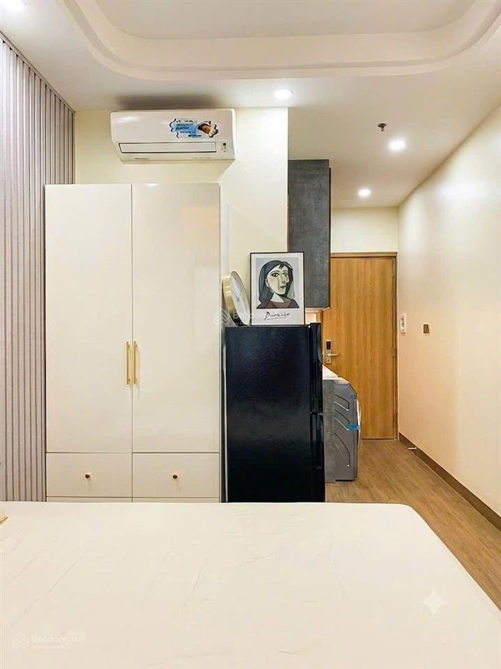 Trống sẵn studio ban công, máy giặt riêng, gần lotte mart, rmit, tdtu, sunrise city, free 2 xe máy