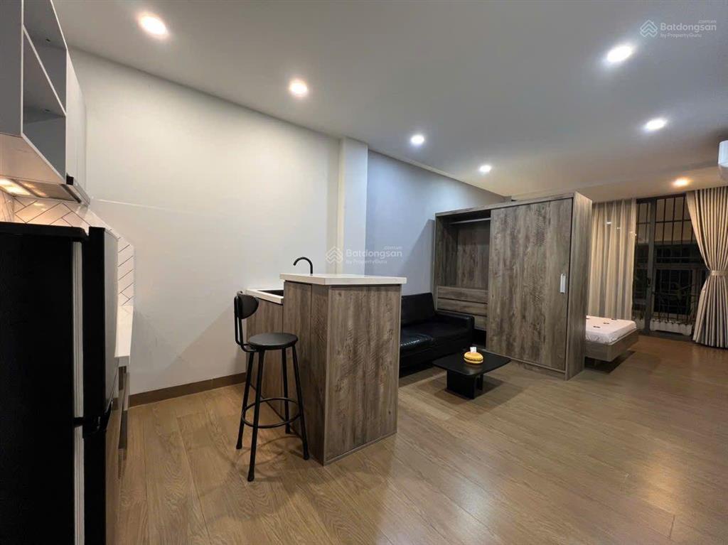 Studio có đảo bếp, ban công, phòng tắm rộng, him lam quận 7 gần rmit, lotte, thang máy, hầm xe