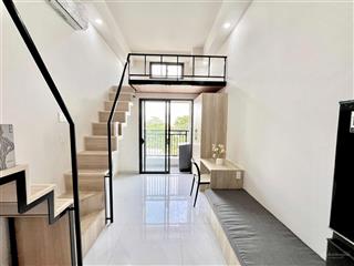 Phòng 2 gác, ban công, full nội thất nhà đẹp, nước tính theo khối, gần quận 4, quận 1, gần ufm