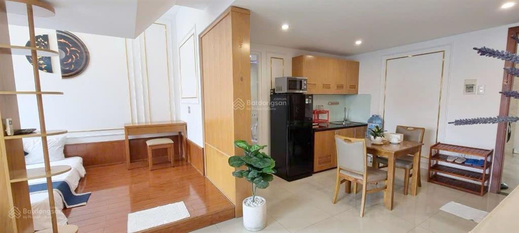 Himlam trống phòng cửa sổ lớn, free dịch vụ giặt sấy, dọn phòng 34lần/tuần, full nội thất