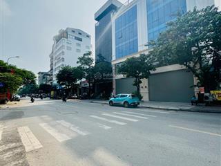 Bán gấp toà văn phòng cầu diễn  văn tiến dũng vỉa hè ô tô tránh 160m mt8m giá chỉ 46,x tỷ