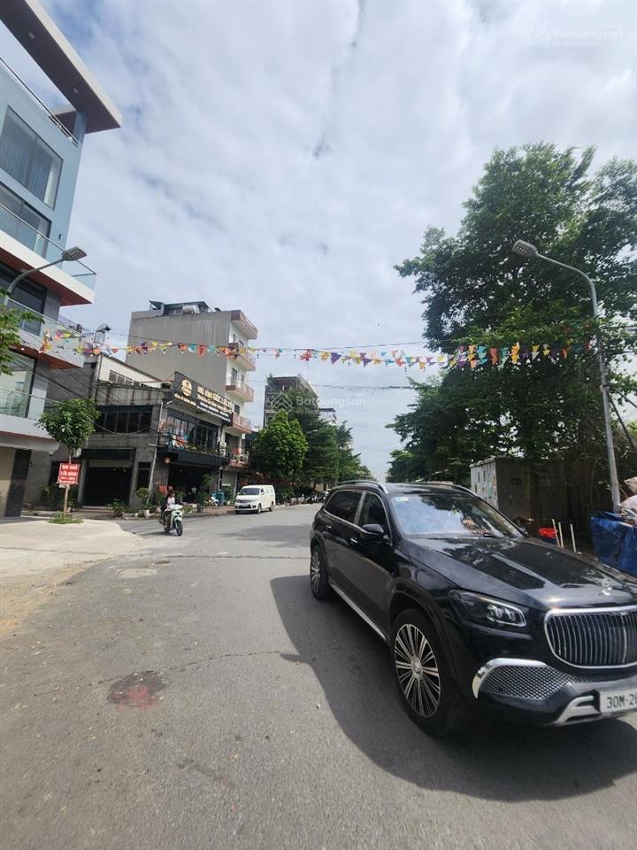 Lô đất siêu hiếm tại lai xá, kim chung vỉa hè ô tô tránh kinh doanh 75m2 mt 5m giá chỉ 11.x tỷ