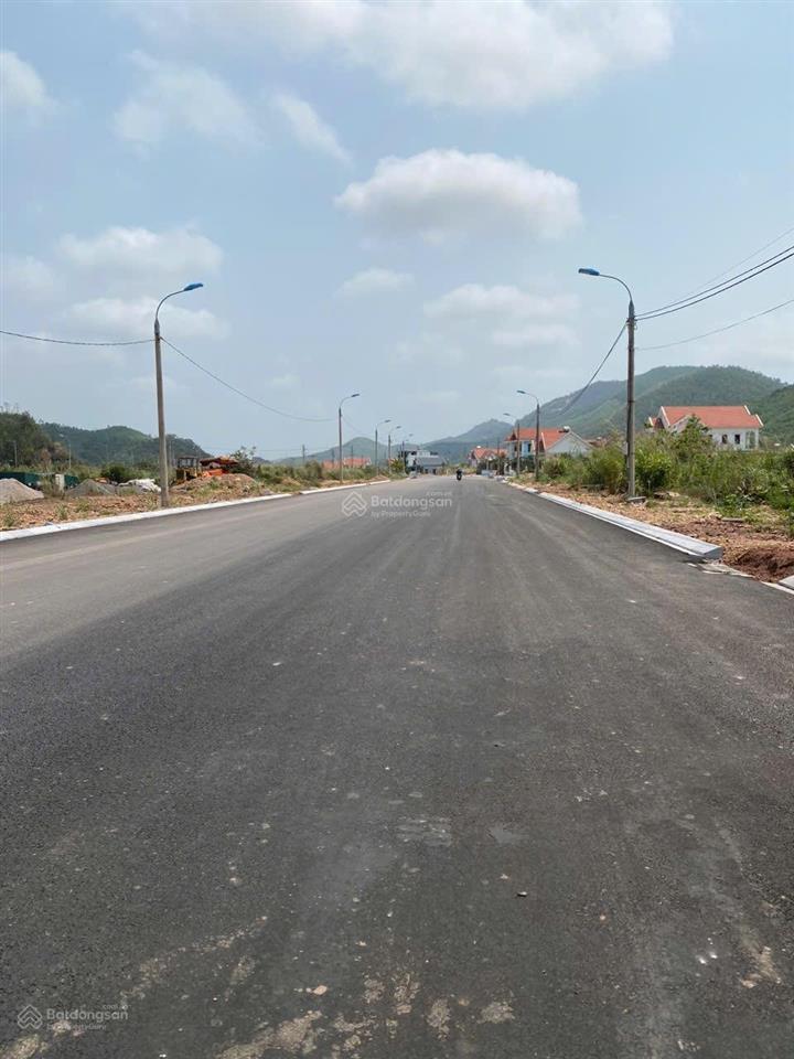 Bán đất tđc đoàn kết  vân đồn giá tốt cho các nhà đầu tư nhanh tay