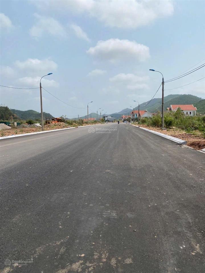 Bán gấp đất nền tại đoàn kết, vân đồn, quảng ninh, giá siêu hời 12,5 triệu / m2, 240 m2