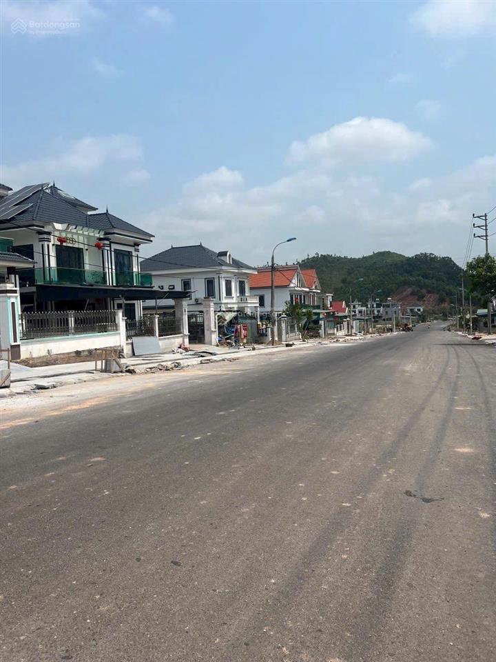 Bán gấp đất nền tại đoàn kết, vân đồn, quảng ninh, giá siêu hời 12,5 triệu / m2, 240 m2