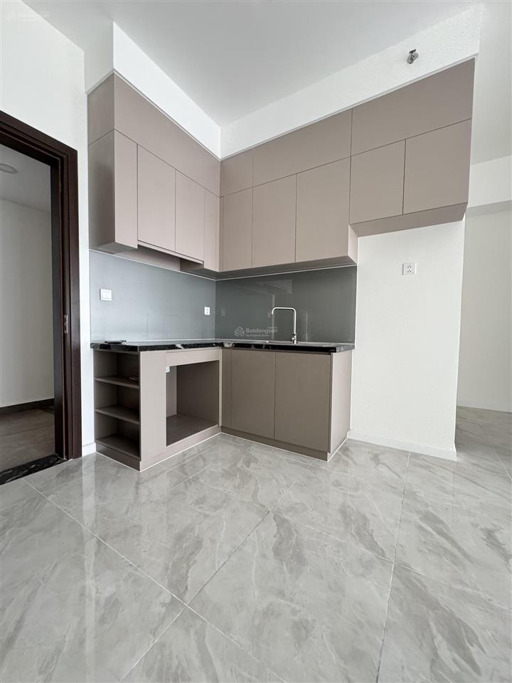 The privia cho thuê 1pn giá 9,5tr/th có máy lạnh, bếp