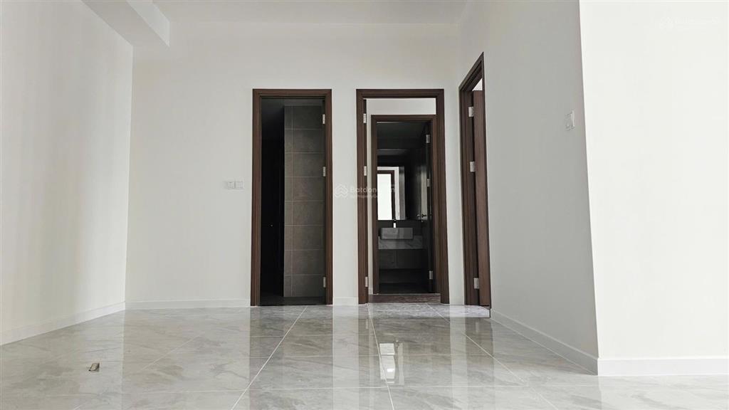 * the privia cho thuê 02 pn giá 10,5tr/th gồm máy lạnh, bếp, máy nước nóng block c