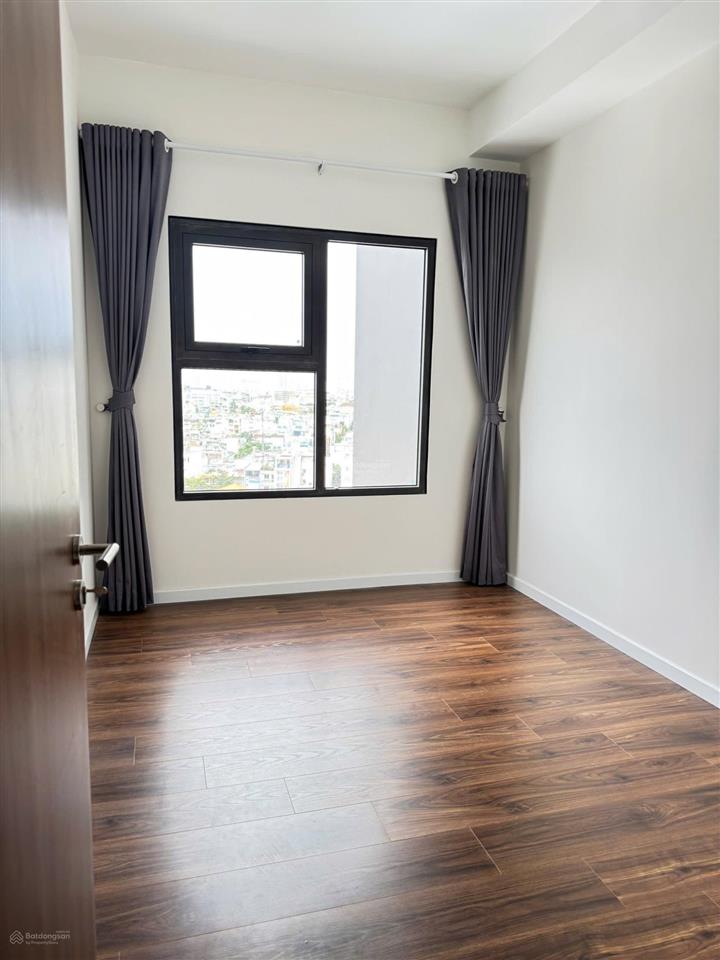 The privia 02 pn block a15 tầng trung hướng nam giá 4.3 tỷ