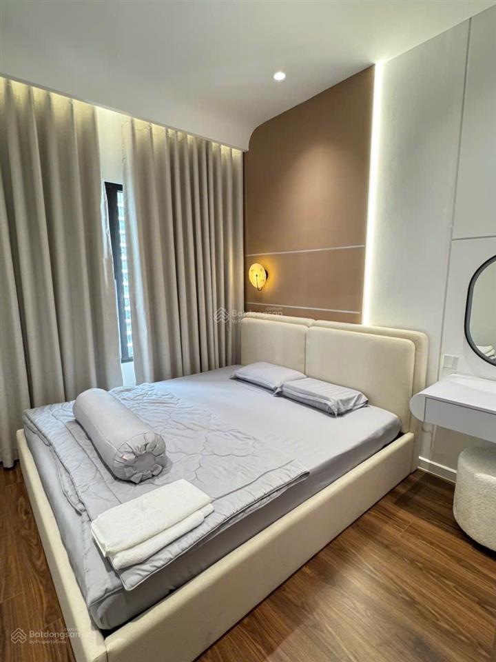 The privia căn góc block a tầng trung giá 4.5 tỷ full nội thất