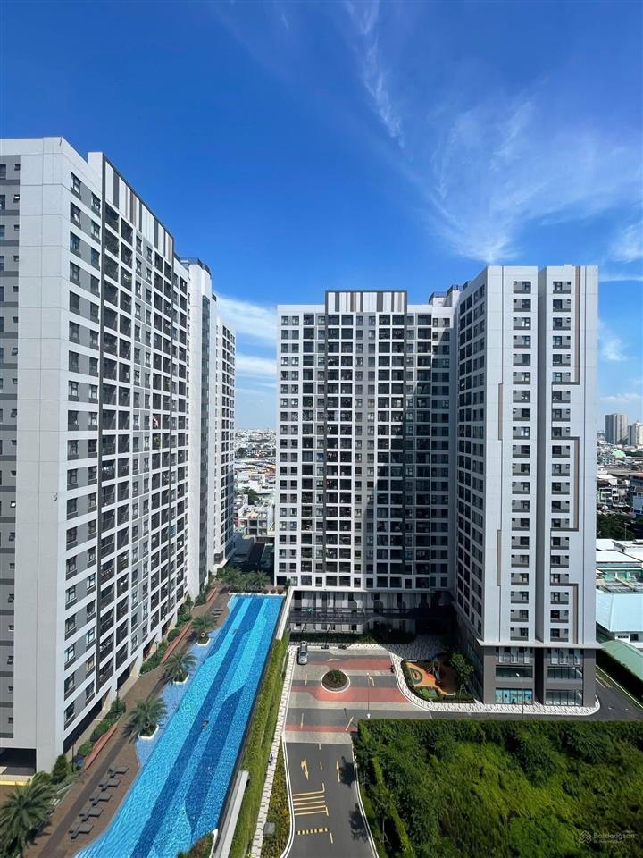 * the privia 03 pn b05,c16,a135.3 tỷ, 02pn block a11, a10, a15,16 giá 4.3 tỷ, 01 pn giâ 3.4 tỷ