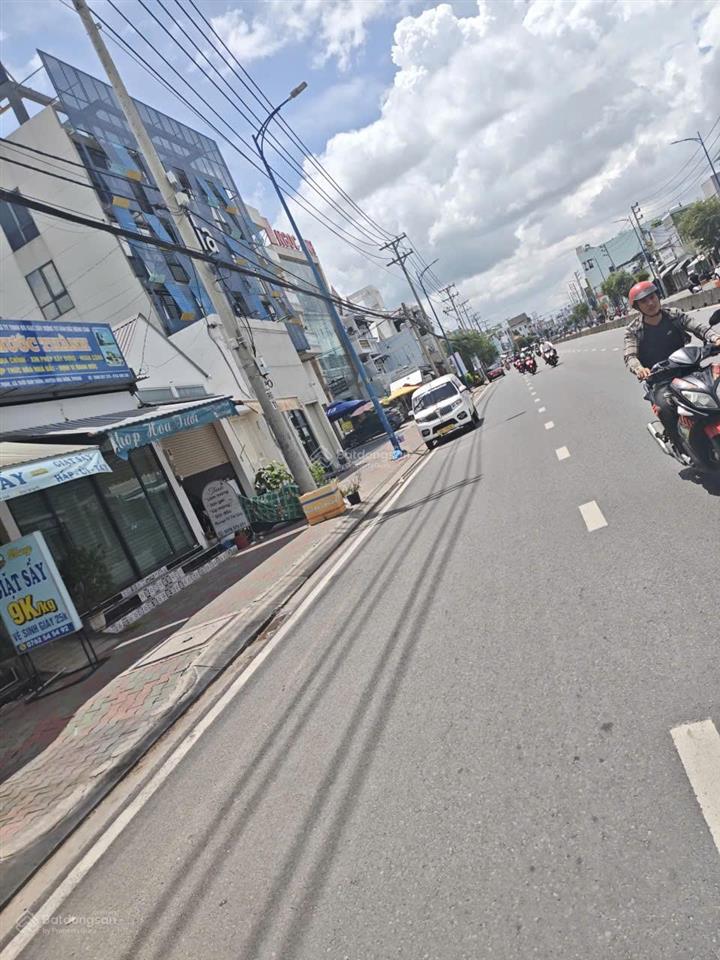 Cực hiếm!mtvip đặng thúc vịnh200m2vỉa hè5mkdgì cũng ra tiềngiá rẻ hơn thị trường 3tỷ0902 837 ***