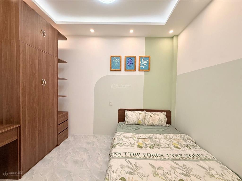 Đầu tư&an cưmua1 được2mới 100%2tầng 60m2nội thất xịnhxh nơ trang longdòng tiền40tr0902 837 ***