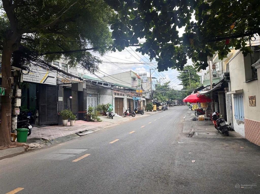Siêu phẩm độc bản mt 10m cực hiếm 300m2vị trí kim cương nguyễn gia trí0902 837 ***chỉ 120tr/m2