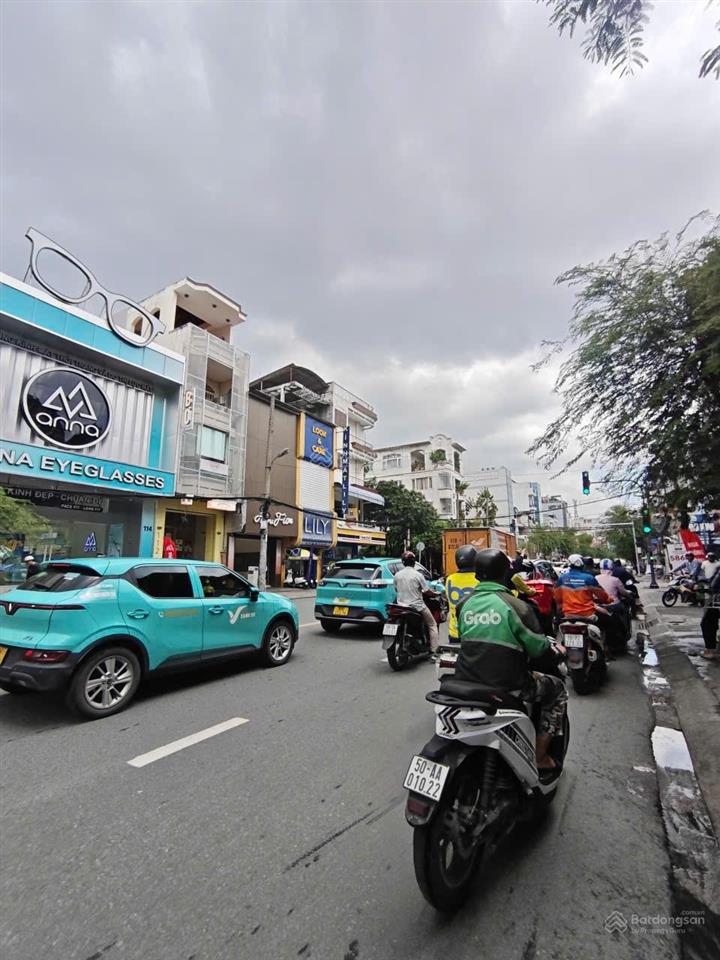 Quỹ đất kim cương!3000m2mtbờ sôngnguyễn gia trí siêu đẹpngang khủng 40mchỉ 81tr/m20902 837 ***