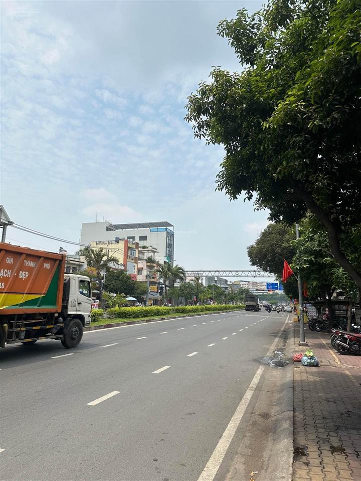 Siêu phẩm!mttô ký200m2cho thuê 30tr/thángsát cvpmquangtrung ngộpbán gấpchỉ 13.5 tỷ0902 837 ***