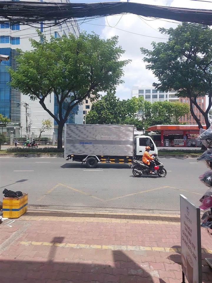 Siêu phẩm!mttô ký200m2cho thuê 30tr/thángsát cvpmquangtrung ngộpbán gấpchỉ 13.5 tỷ0902 837 ***