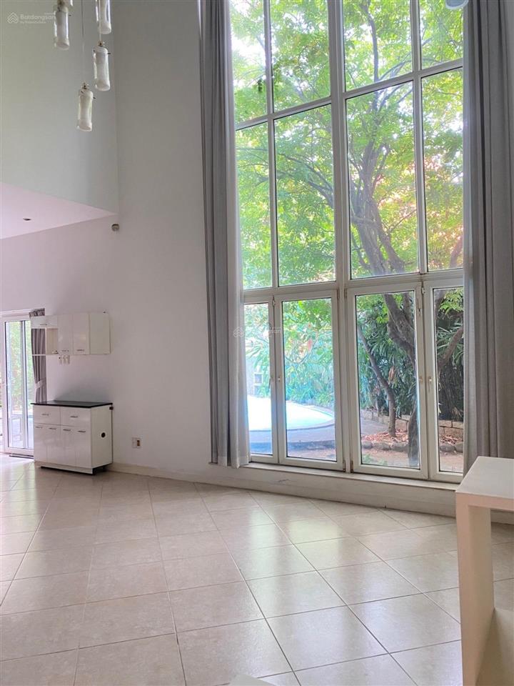 Biệt thự triệu đô ngay metro thảo điền651m2hồ bơi riêngsân vườn bbqan ninh 24/7chỉ 170tr/m2