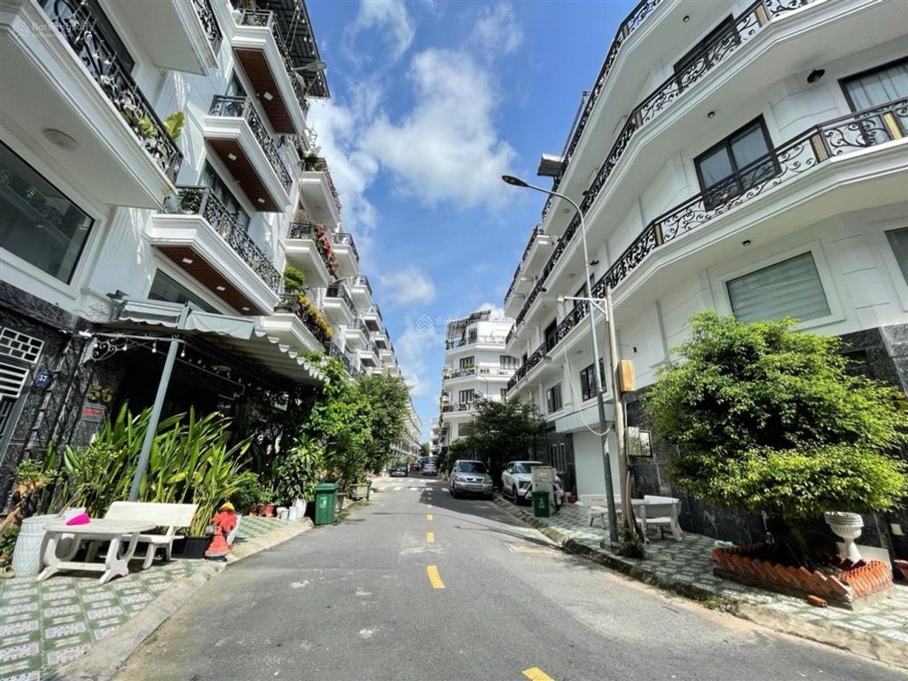 Siêu phẩm 5tầng4pn5wckdc biệt lậpvỉa hè 3mmtđường nhựa 10mkiến tạo tổ ấm sang trọngnhỉnh 4tỷ