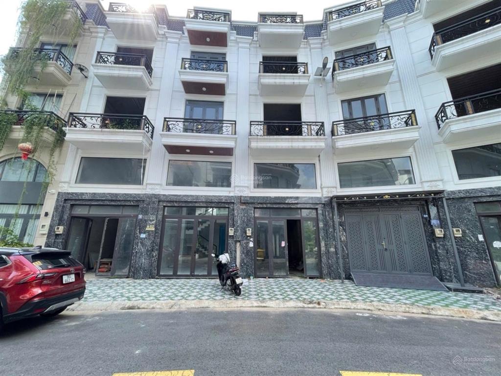 Siêu phẩm 5tầng4pn5wckdc biệt lậpvỉa hè 3mmtđường nhựa 10mkiến tạo tổ ấm sang trọngnhỉnh 4tỷ