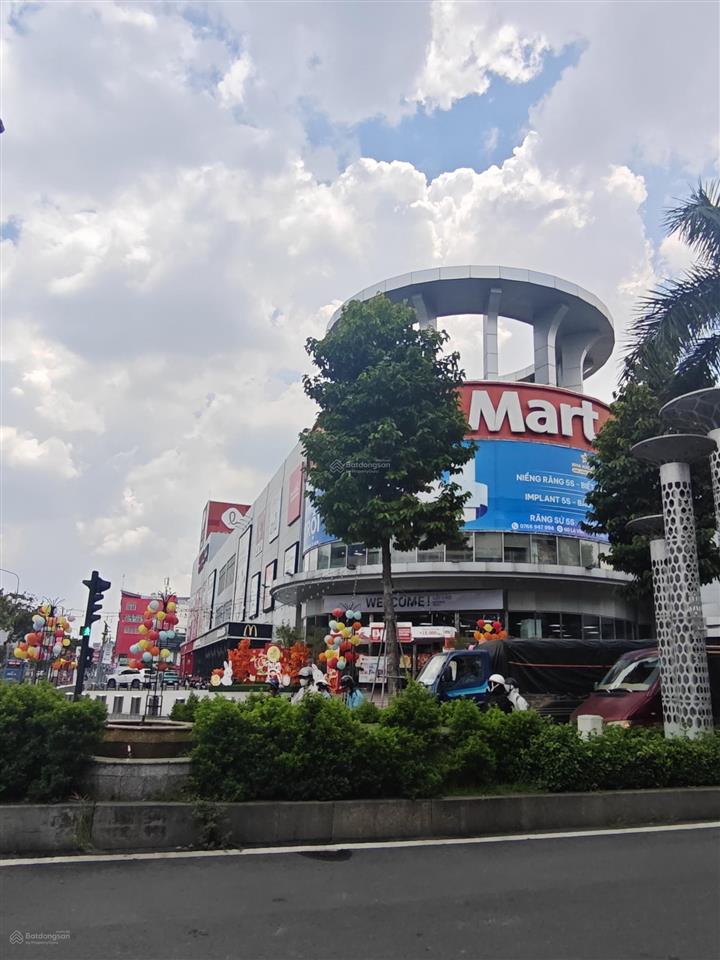 Siêu phẩm chdv homestay, lottemart cv làng hoa 140m2 7 tầng vừa dòng tiền 2,4 tỷ/năm 0902 837 ***