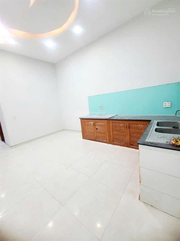 Bán nhà mặt tiền kinh doanh, kdc lê thành, ngay an dương vương  võ văn kiệt.