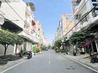 Bán nhà mặt tiền đường 12m khu bình phú, quận 6.