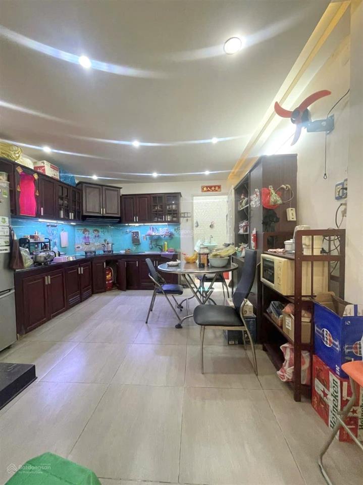 Chính chủ bán nhà mặt tiền đường 12m khu bình phú, 3 tầng btct, chỉ hơn 7 tỷ.