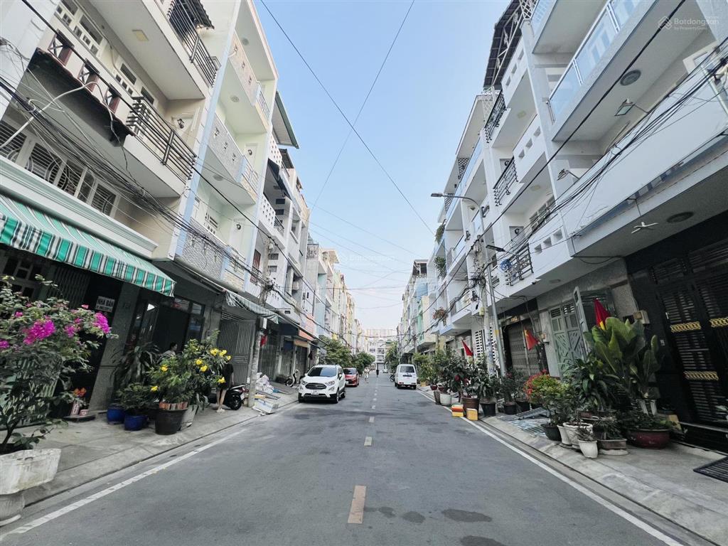 Chính chủ bán nhà mặt tiền đường 12m khu bình phú, 3 tầng btct, chỉ hơn 7 tỷ.
