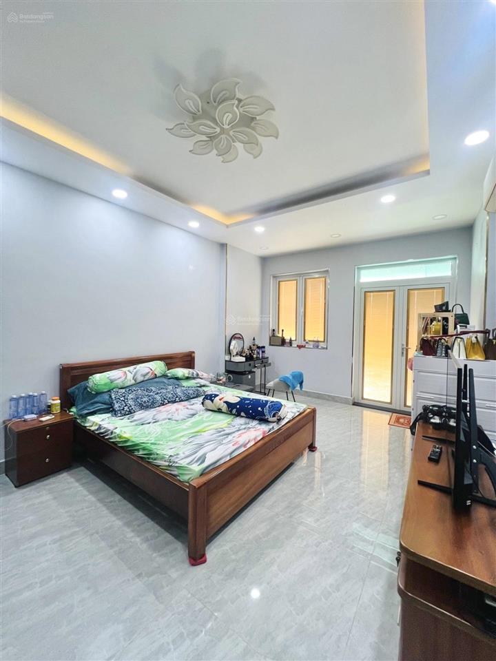 Nhà 3 tầng mặt tiền khu tên lửa, đối diện bến xe miền tây  kinh dương vương, 4mx20m, chỉ 8.5 tỷ.