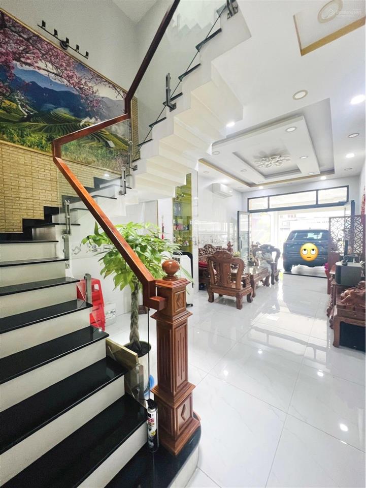 Nhà 3 tầng mặt tiền khu tên lửa, đối diện bến xe miền tây  kinh dương vương, 4mx20m, chỉ 8.5 tỷ.