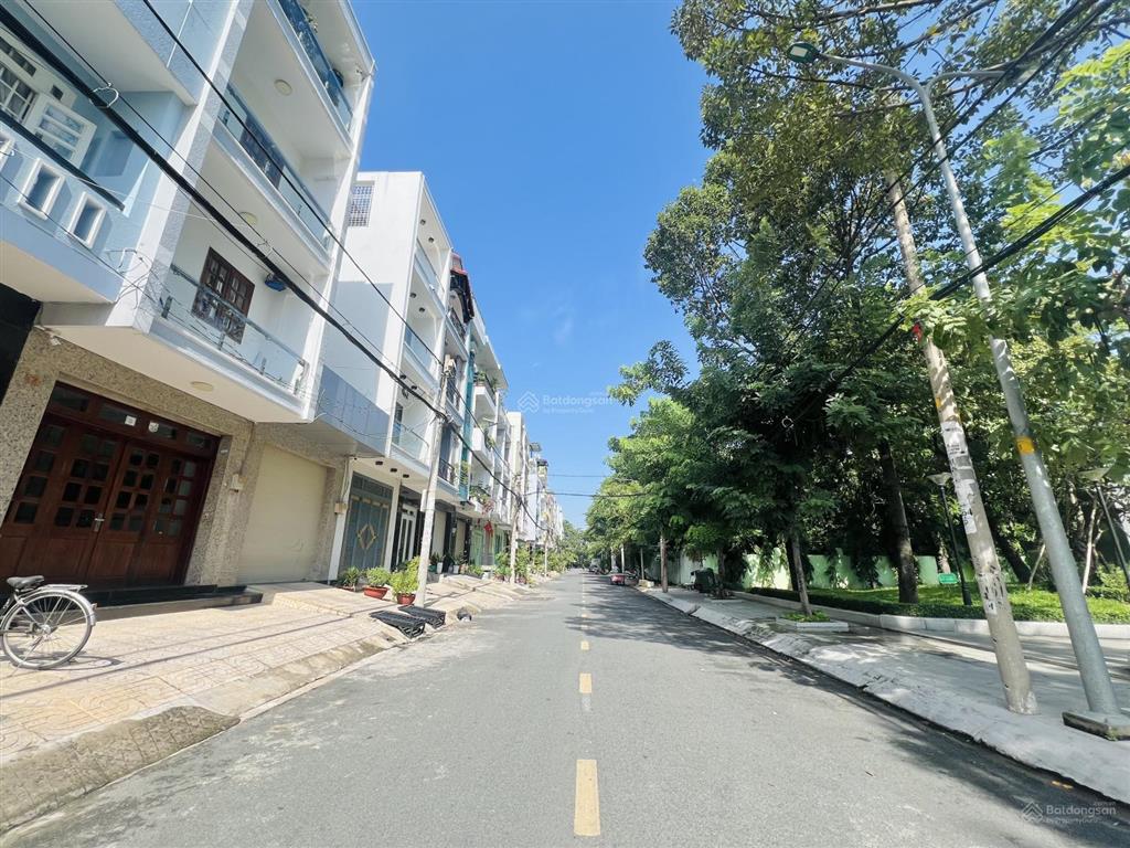 Đất mặt tiền đường nội bộ khu bình phú  đối diện công viên  4mx18m  nhỉnh 8 tỷ.