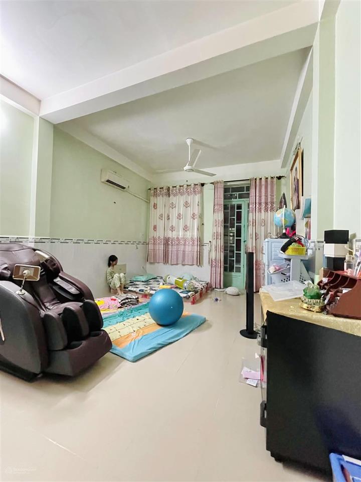Chính chủ bán nhà 4 tầng (4mx16m) mặt tiền nội bộ khu bình phú, đường 12m, sát công viên