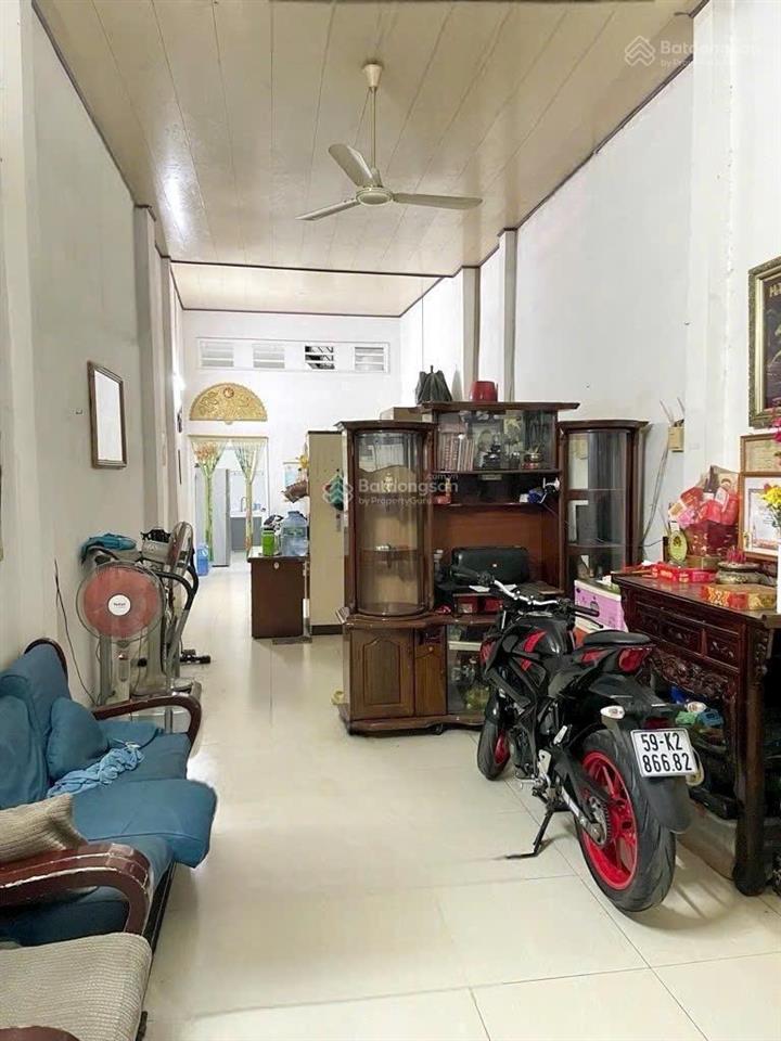 Mặt tiền kinh doanh lò gốm, ngay cầu phạm văn chí, 3.6m x 21m, nhỉnh 8 tỷ
