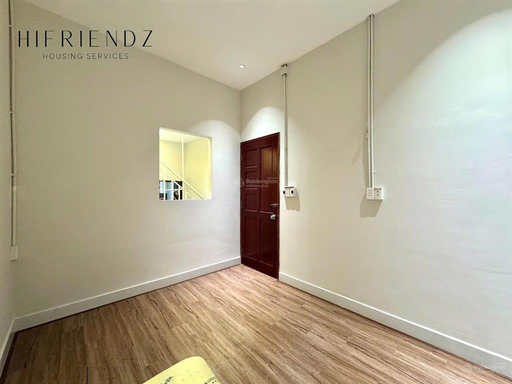 Khai trương căn hộ mới 100% | full nội thất đầy đủ | mặt tiền trung tâm quận 5